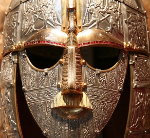 Sutton_Hoo_replica_(face).jpg